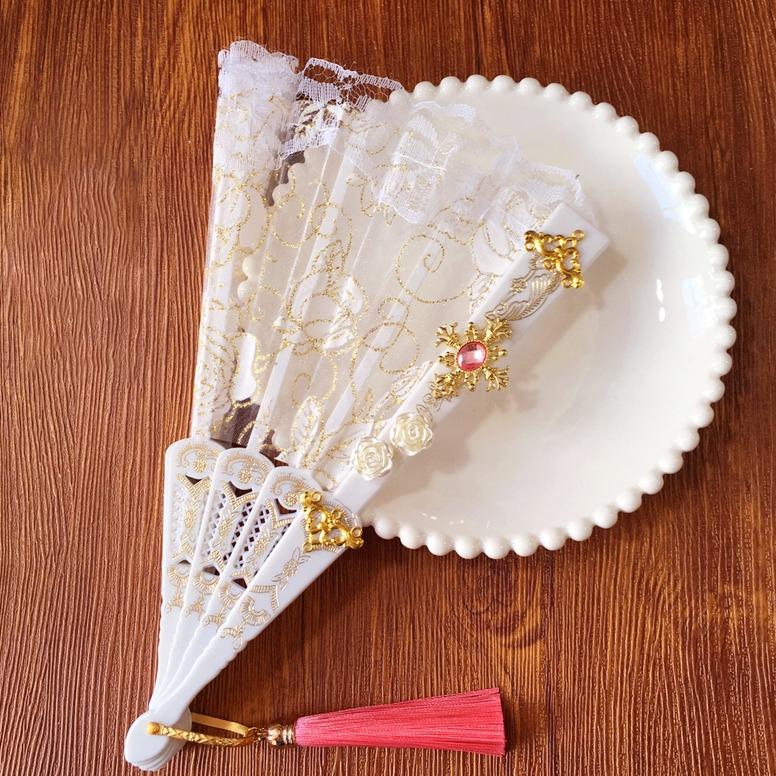 

Foldable White Lace Fan Handheld Lolita Cosplay Baroque Rose Black Folding Vintage Fan for Party Wedding Dancing Decoration One Size розовый
