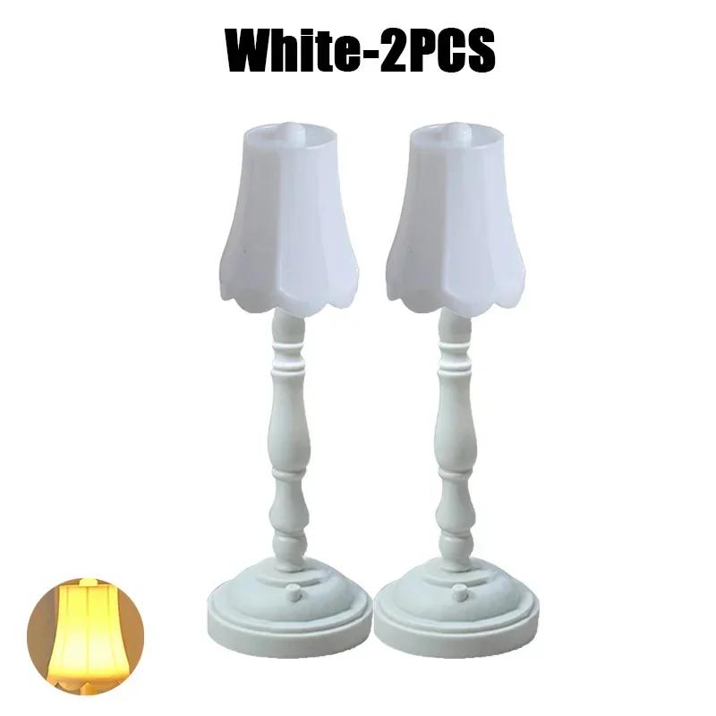 Mini Retro Small Table Lamp Desk Decoration Living Room Decoration Bedside LED Mini Model Night Lights Ornaments