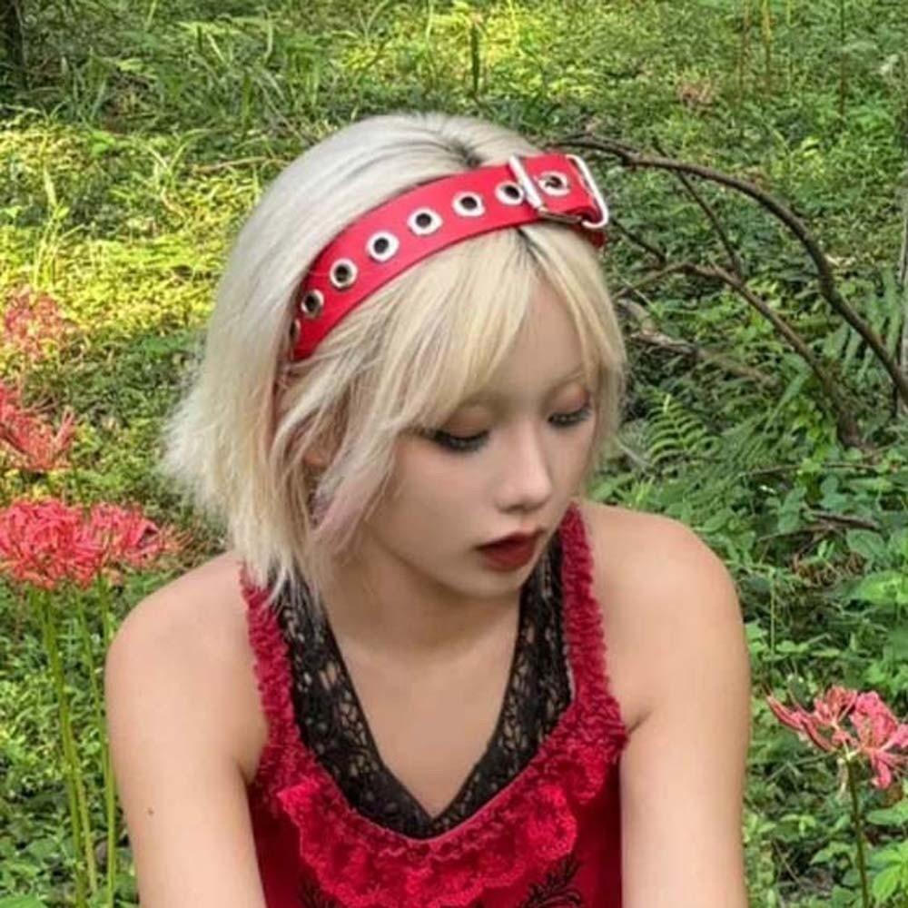 Rock-inspired Steampunk Hair Hoop Y2K Leather Buckle Hairband Metal Punk Rivet Headband Cosplay