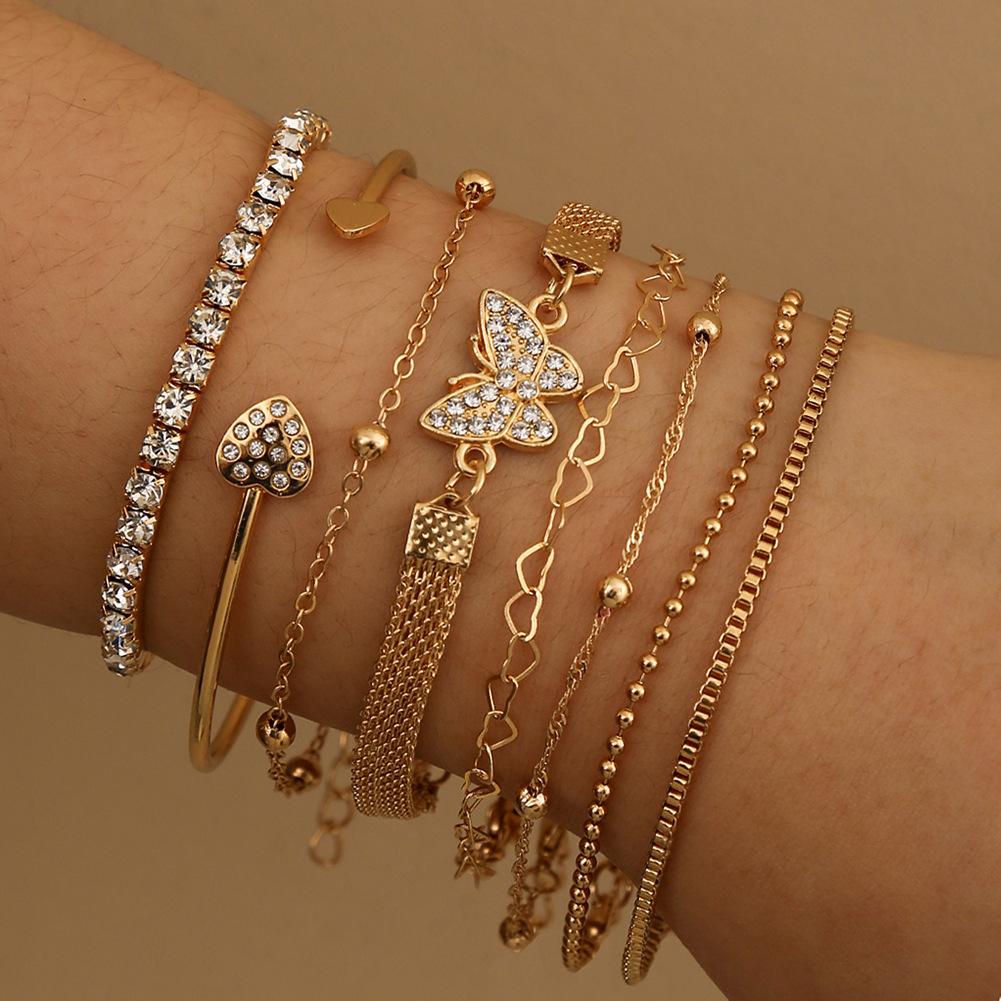 Hot-selling butterfly heart-shaped design multi-layer stacked bracelets, personalized creative and versatile jewelry combination set
