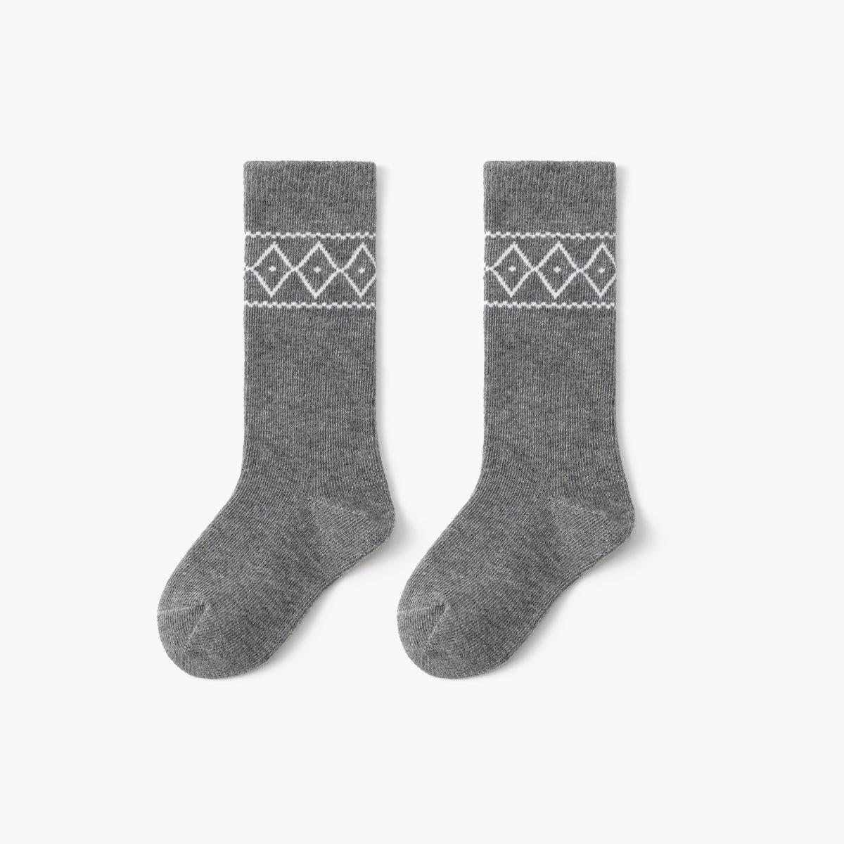 

Spring & Fall Plaid Stripe Mid-Calf Socks for Children - Comfortable, British Style 0-1 Year сірий колір