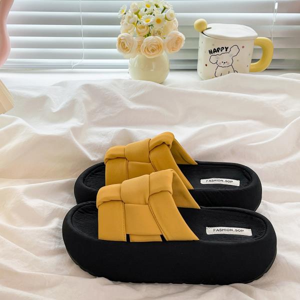 Fashion House Slippers Platform Rubber Flip Flops Flat Shoes Female Slipers Women Slides Hawaiian Soft 2025 Female Shoes Ladies' Slipper
