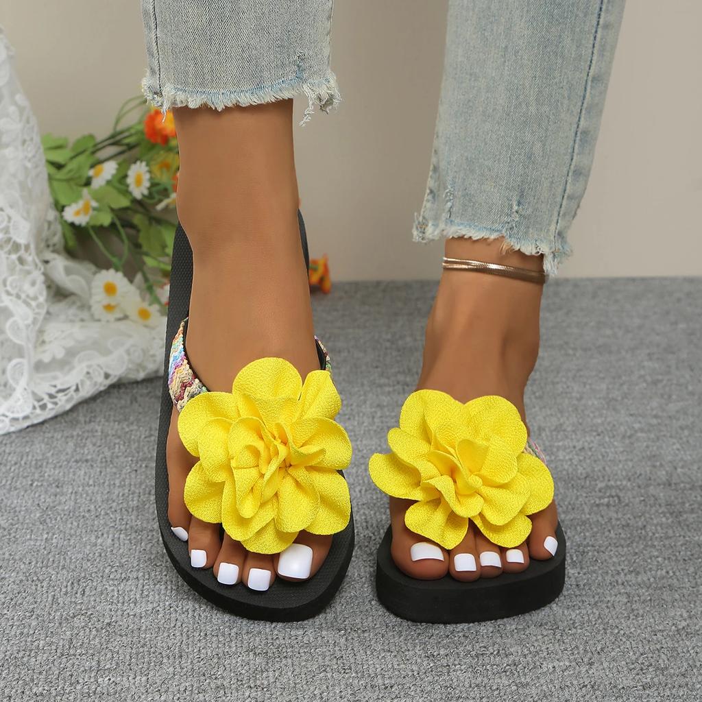 New Non-slip Platform Flip-flops Wear Fashion Wedges Sandals Female Summer National Style Flower Beach Slippers