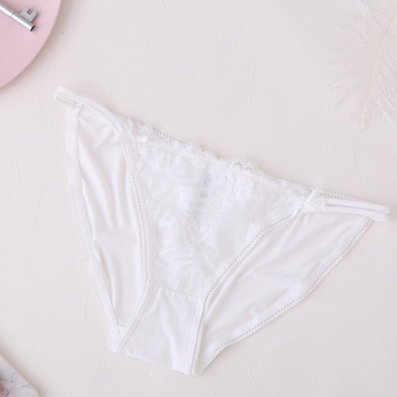 

Трусики из ледяного шелка с низкой посадкой, бесшовные, с кружевной отделкой и тонкими бретельками, треугольные женские трусики M