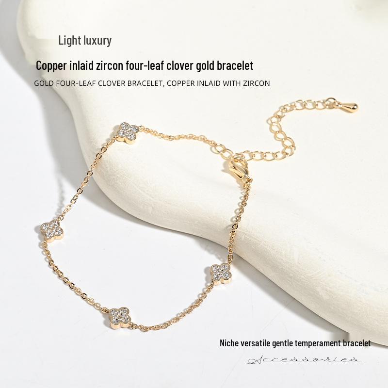 Luxurious Copper Four-Leaf Clover Bracelet with Zircon Inlay: Elegant, Fade-Resistant Jewelry