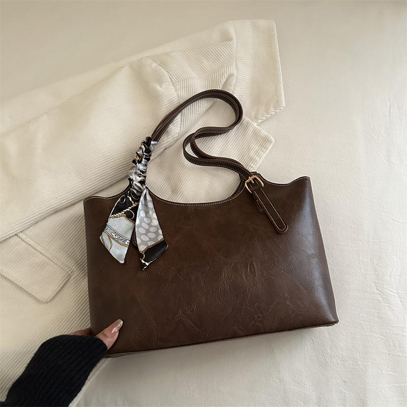 Premium Silk Scarf Handbag New Versatile Shoulder Underarm Bag Retro Commuter Tote Bag