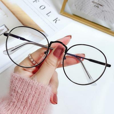 Brillen & Accessoires – Lese- & Computerbrillen