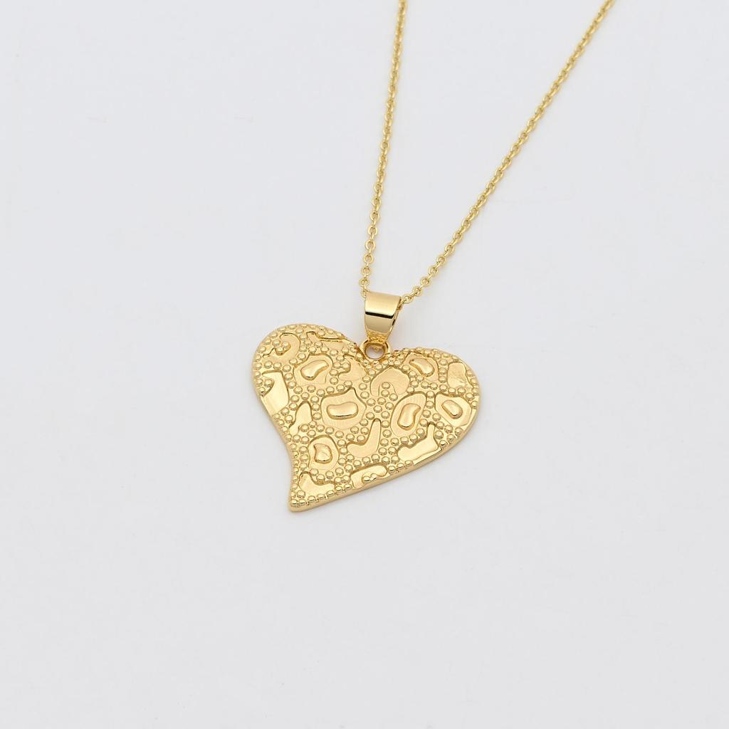 Collar con Colgante de Corazón de Esmalte de Cobre Bohemio para Mujer