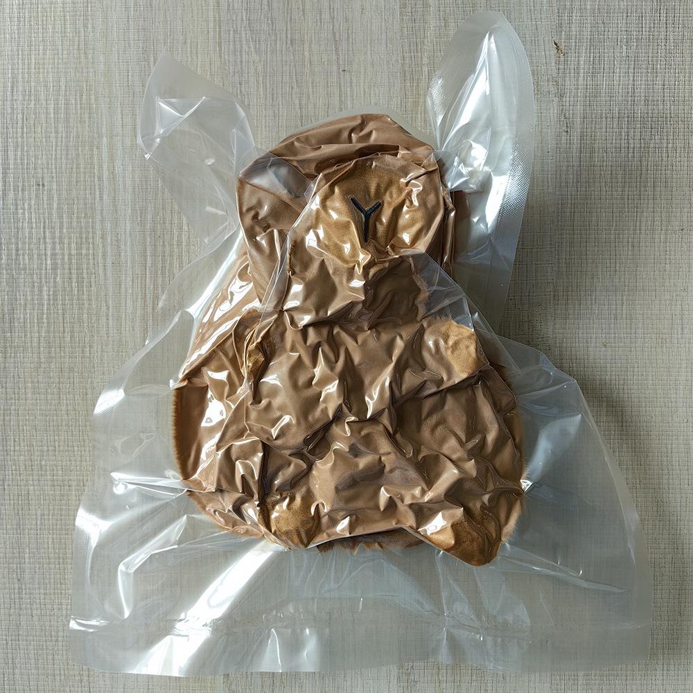 Trendy Capybara Plush Toy - Adorably Quirky Design