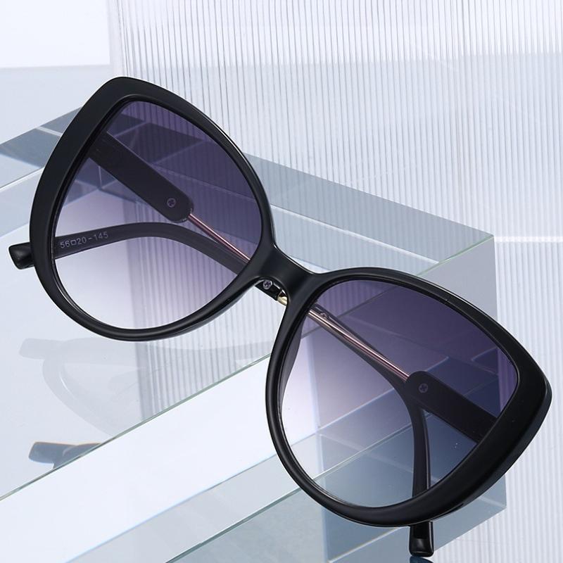 Korean Version Personality Large Frame CatEye Sunglasses Outdoor UV400 Luxury Sunglasses Women Fashion Travel Decoration Eyewear