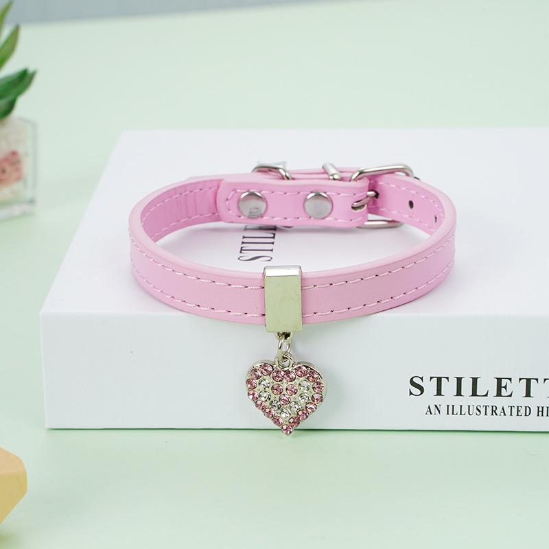 New Cute Pet Collar with Heart Pendant and Safety Buckle for Dogs and Cats