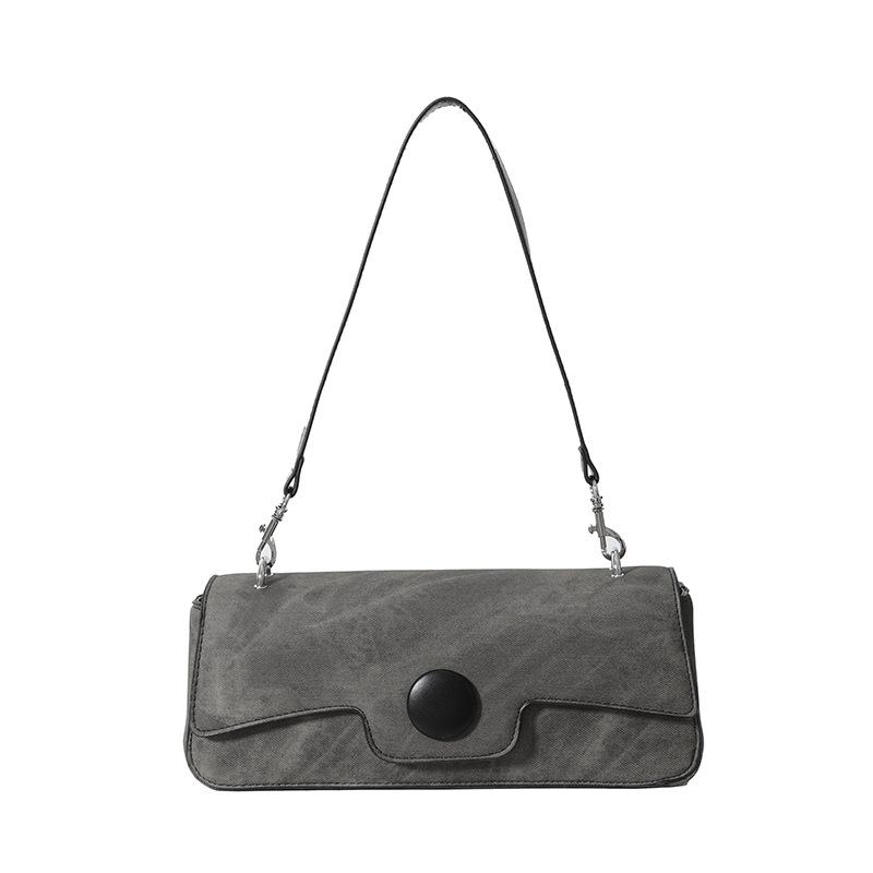Underarm bag women's large capacity 2025 autumn new French niche retro foreign style shoulder bag Crossbody baguette bag