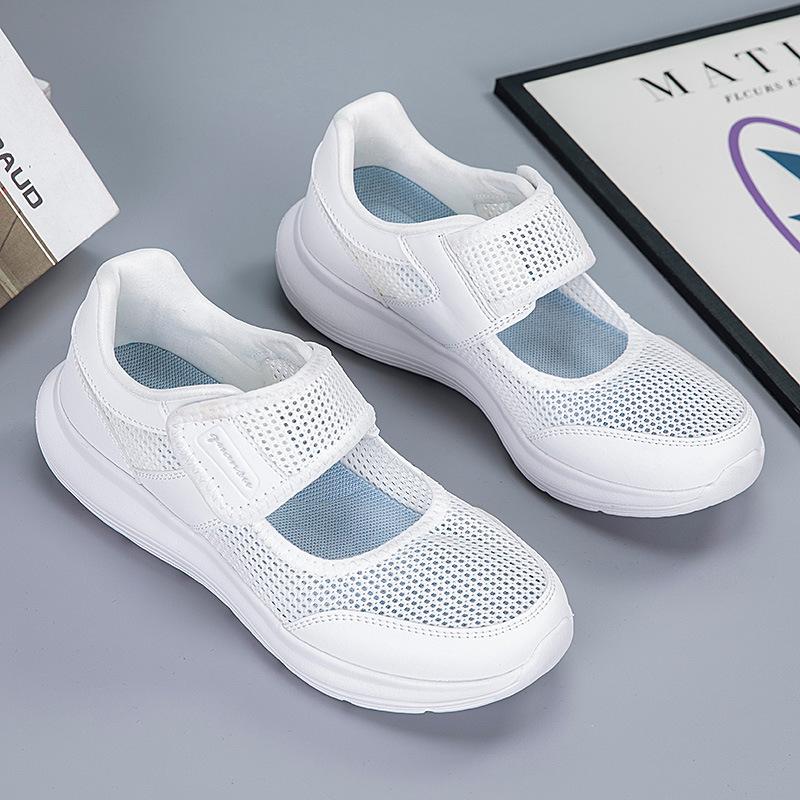 Large size mesh breathable casual walking shoes women's spring and summer new soft-soled middle-aged and elderly fattened and widened sports travel sh