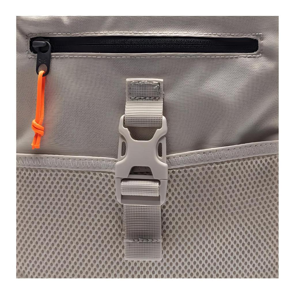 New Under Armour Polyester Sports Bag Shoulder Bag Crossbody Bag Regular Unisex Mist White 1376461-959