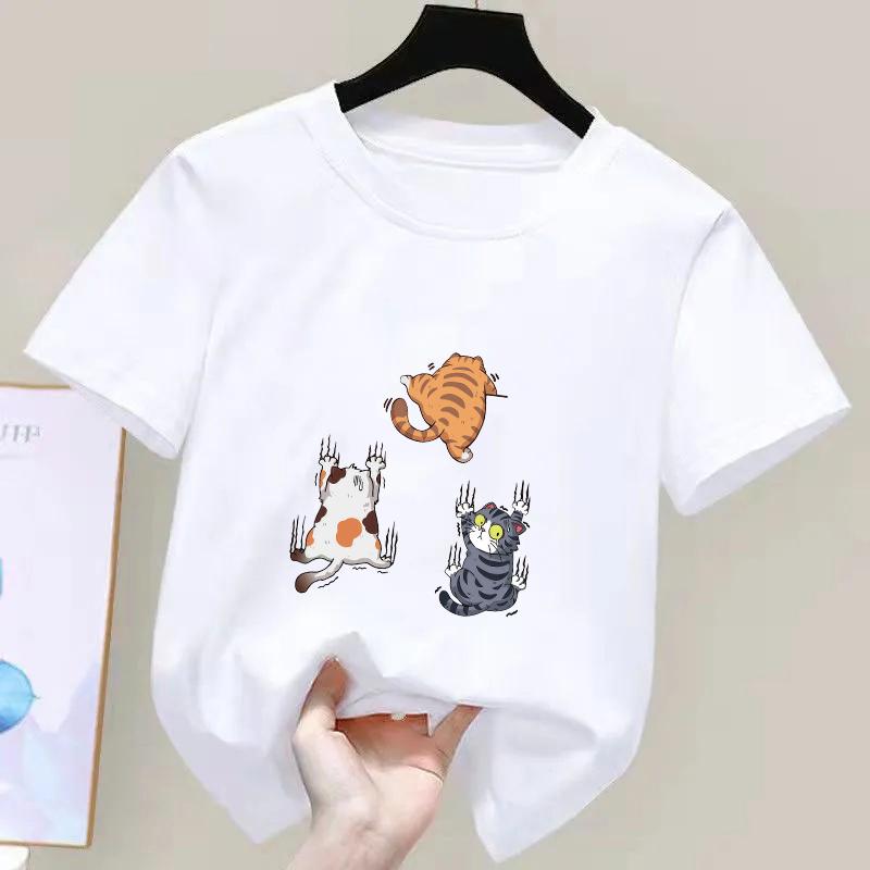 Three Little Cats Are Secretly Watching You Print Kids Tshirt for Boys Girls Tee Clothes Casual Pure Short Sleeved Cartoon Top