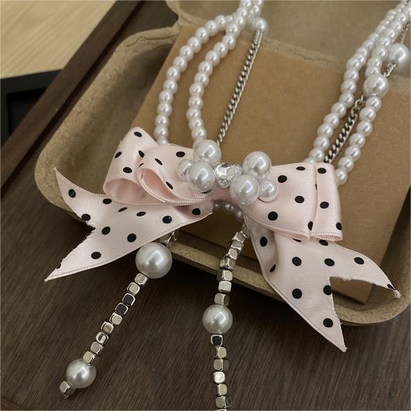 French Vintage Polka Dot Bow Pearl Necklace - Chic and Versatile for Women