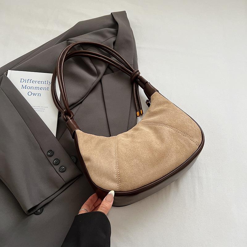 

Fashion handbag bag women s bag autumn new niche oblique span bag casual shoulder armpit bag
