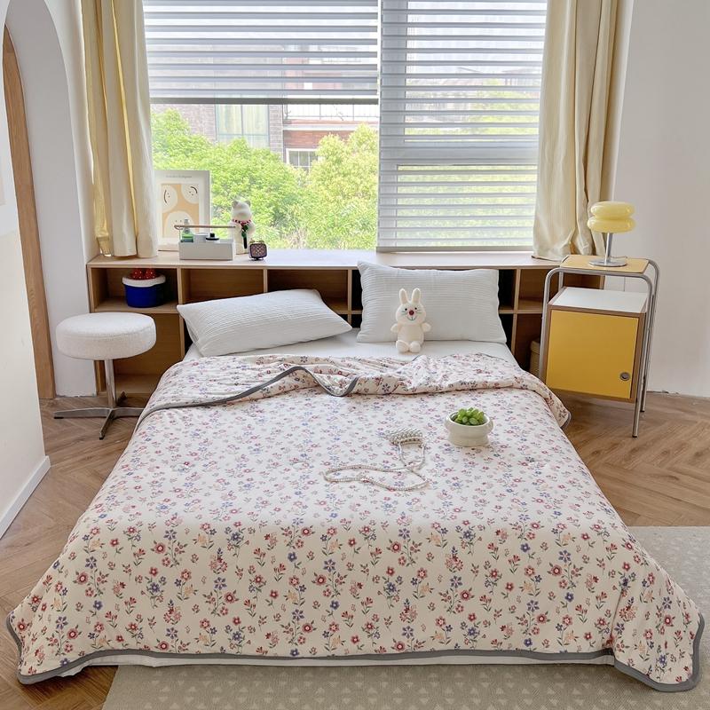 Cartoon Dinosaurs Penguins Summer Quilt Funny Animals Pattern Air-conditioning Cool Comforter Breathable Soft Thin Blanket