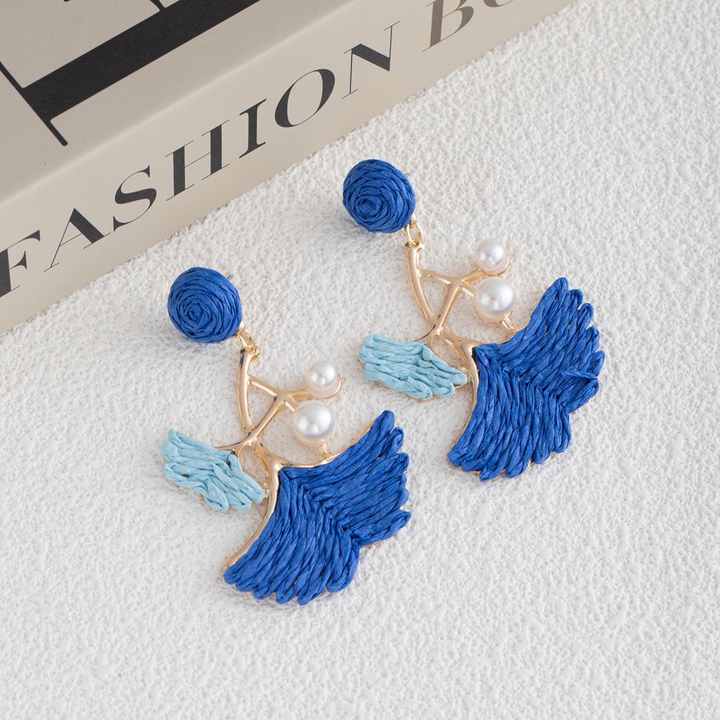 Exaggerated Vacation Wind Leaf Earrings Raffia Weaving Unique Personality Earrings Sweet Temperament Earrings