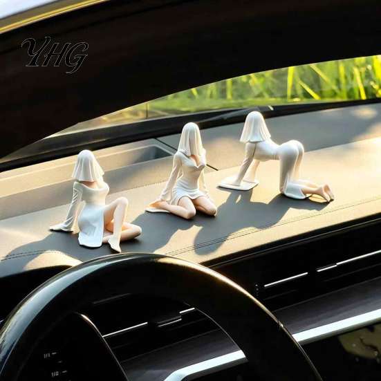 Hand Painted Car Decoration Halloween Faceless Ghost Girl Figurines, Spooky Lady Dashboard Cute Gift Ornament, Gothic Desktop Statue Decor for