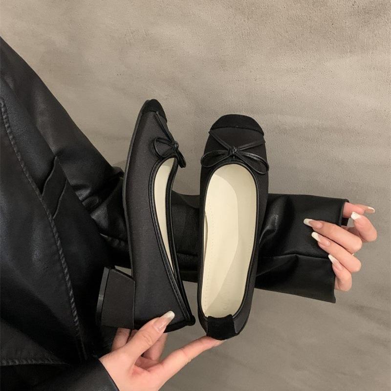 2025 spring and autumn new single shoes gentle wind fairy shoes light mouth bow soft flat bottom one pedal ladyshoes