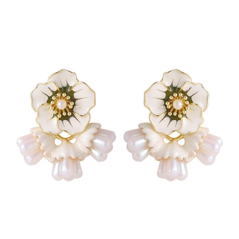 Mori Sweet Temperament Fairy Wind Enamel Drip Glaze Flower Stud Earrings Niche High-end Earrings Spring Simple Earrings