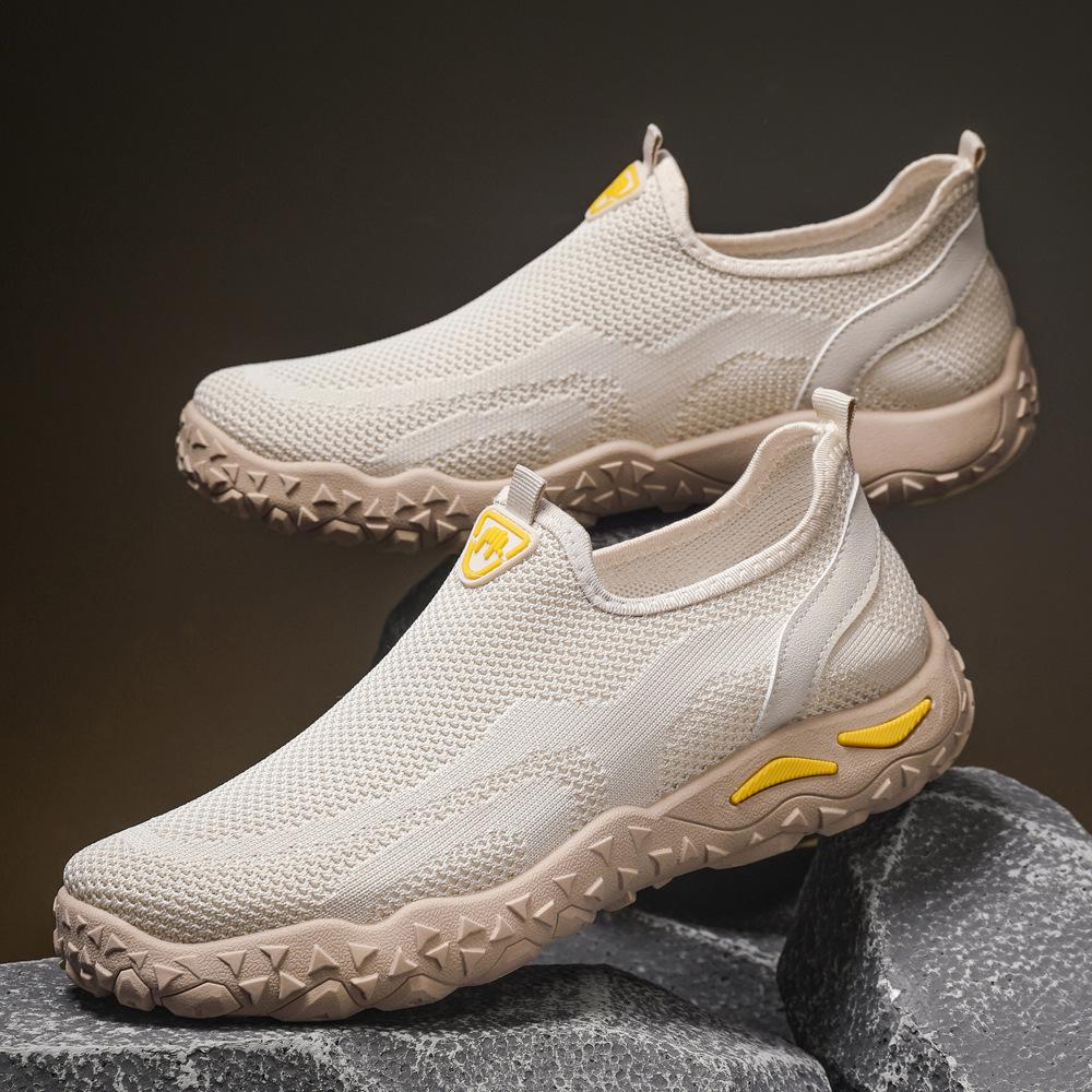 Men's Flyknit Slip-On Sports Shoes - Breathable, Flat, Casual Spring/Summer Sneakers.
