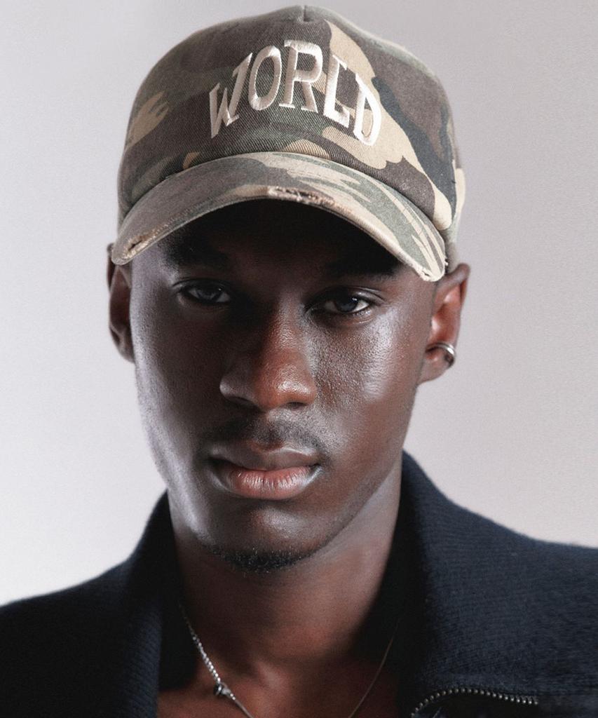 Woldeudillema World Embroidery Cap (Camo)