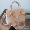 Handbag bag women's large capacity 2025 new niche high-end sense foreign style commuting versatile single shoulder messenger tote bag