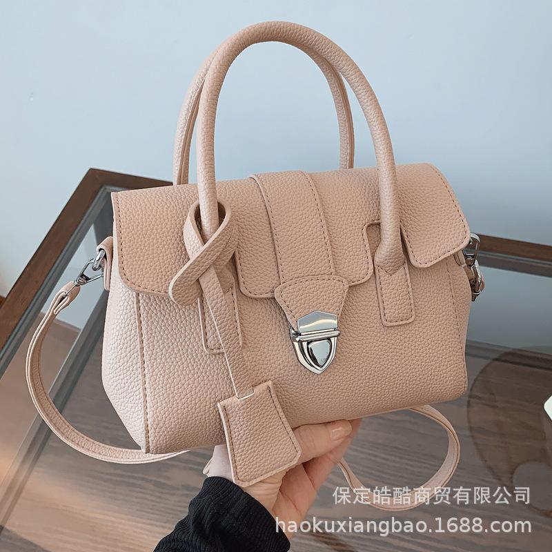 Handbag bag women's large capacity 2025 new niche high-end sense foreign style commuting versatile single shoulder messenger tote bag