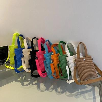 Mini torebka damska sztruksowa torba na ramię z zamkiem błyskawicznym wiosna lato nowa modna torebka pojedyncza torba na ramię Crossbody mała