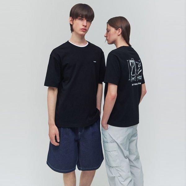 

Fila Graphic T shirT wiTh Carabiner BLACK/105