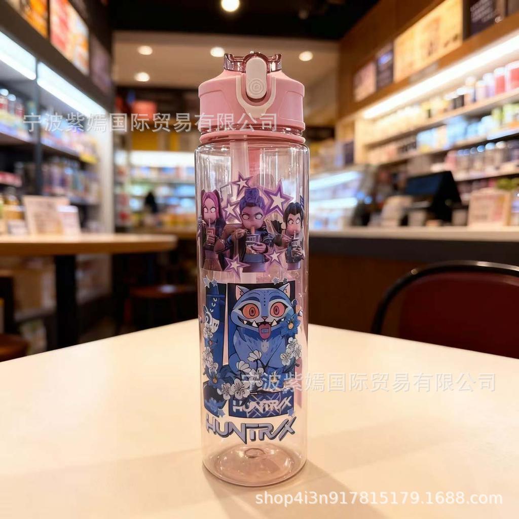 750 ml Wasserflasche Cartoon K-Pop Dämonenjäger Bedruckt Große Kapazität Trinkbecher Tragbar Outdoor-Sport Wasserbecher Kinder Geschenk