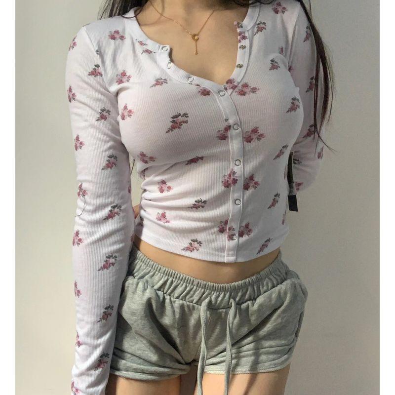 

@ Export Basic Collarbone Large U round Neck Button Long Sleeves Bottoming Shirt Slim Looking Chest Flattering Women/ White (slightly flawed L