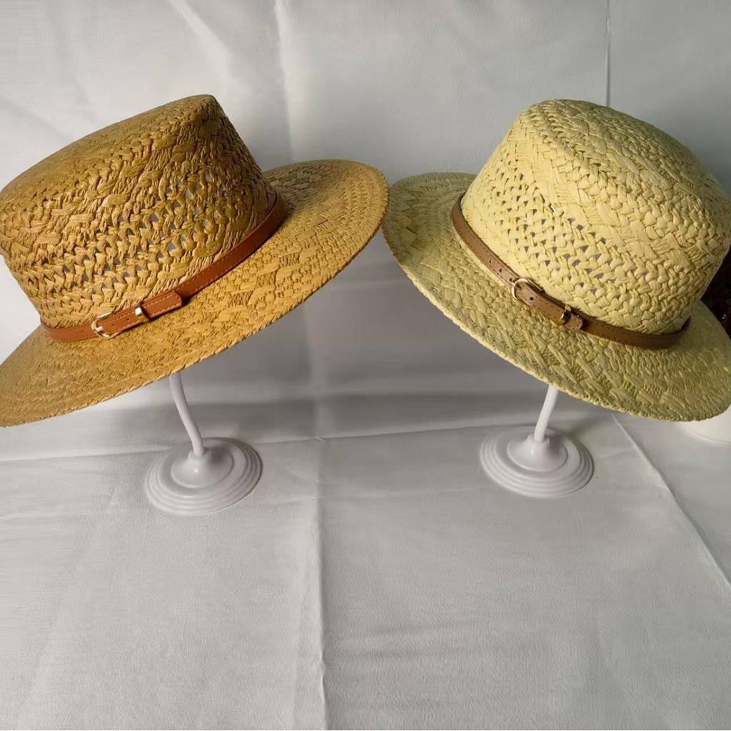 Retro old money wind flat top straw hat women's summer hollow sunshade sunscreen hat seaside beach vacation straw sun hat