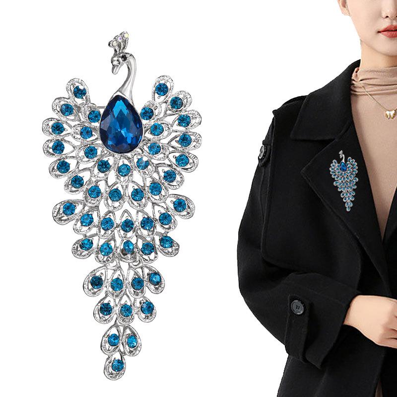 Luxury Peacock Brooches For Women Unisex  Beautiful Animal Party Office Brooch Pins Gifts