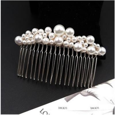 Korean Version of the Simple Bride's Toothed Pearl Hair Comb, Insert Comb, Bangs Comb, Sweet and Versatile Adult Alloy Headdress Hair Accessories