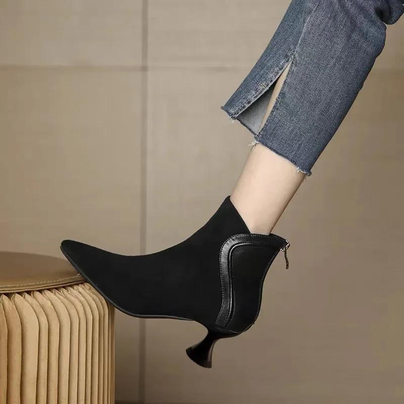 Hot Selling Women's Pointed Toe Boots High Heel Boots Zipper Western Designer Women's High Heel Boots Retro Comfort High Heels