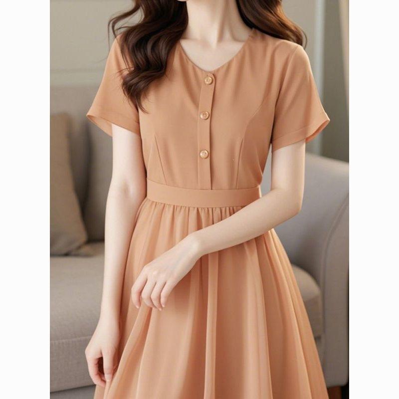 Korean Atmosphere, Formal Settings, Small Person, High-end Temperament, Simple and Generous Color Dress, Women's Summer