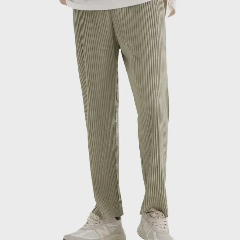 Miyake Men's Pleated Summer Loose-Fit Nine-Point Carrot Pants with Elastic Waist in Japanese Style - JF149.