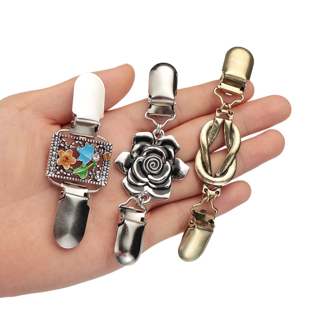 1PC Vintage Shawl Brooch Rhinestone Flower Patterns Duck Clip Clasps Cardigan Sweater Scarf Blouse Collar Clips Pins For Ladies