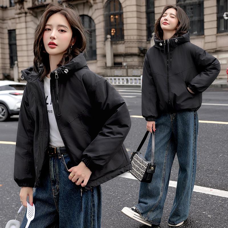 Women’s Short Hooded Quilted Cotton-Padded Winter Jacket