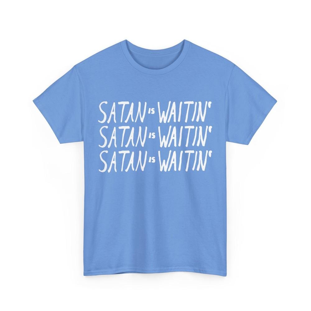 

satan is waitin white letters tshirt L