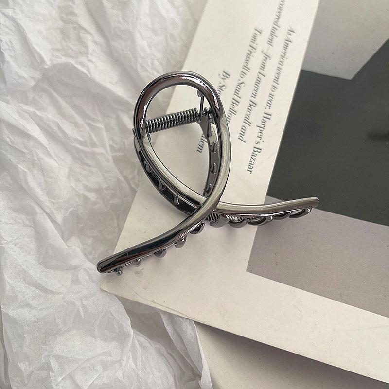 Large Metal Hair Claw Clip Fish Bone Irregular Hairpins Punk Style Silver Hair Claws Barrettes Women HairClips Hair Accessories