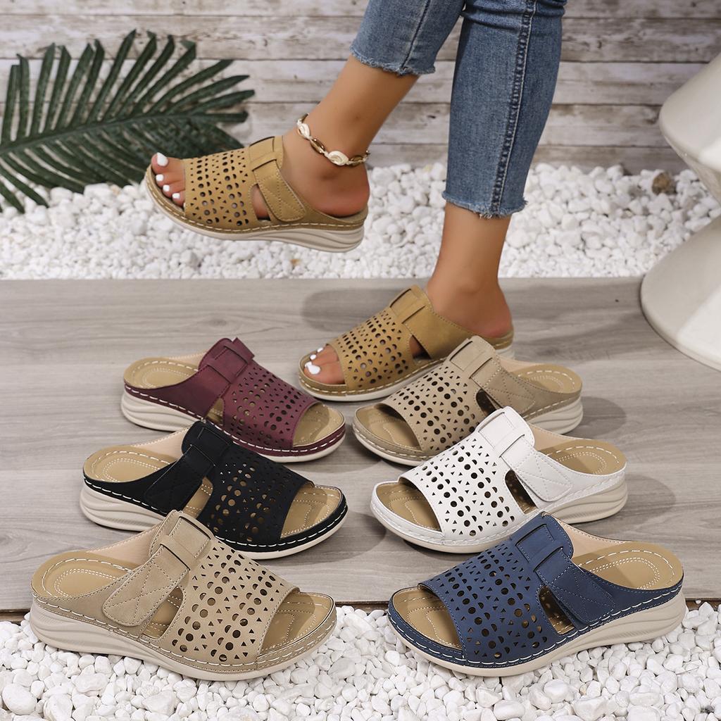 Women Slippers Open Toe Shallow Sandals 2025 New Summer Slippers Flat Platform Lightweight Shoes Slides Women Zapatos De Mujer