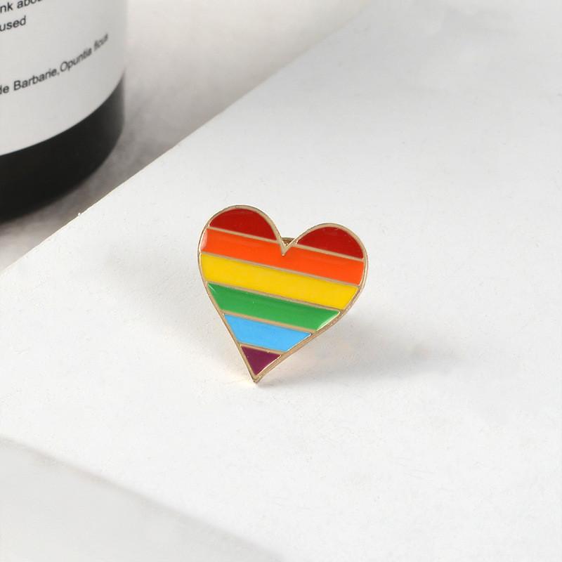 Stylish Enamel Heart Shaped Pin Exuding Whimsical Charm For Men Women And