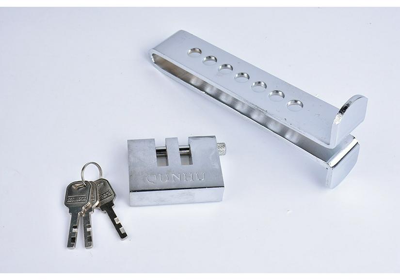 Universal Stainless Steel Anti-Theft Car Lock: Clutch, Accelerator, and Brake Protection for All Vehicles.