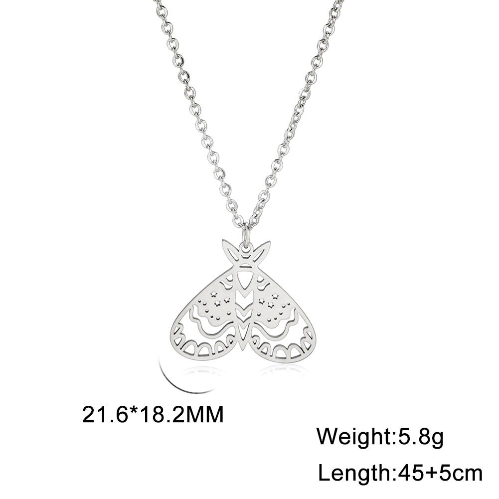 Vintage Moon Phase Luna Death Moth Pendant Necklaces for Women Stainless Steel Personality Gothic Butterfly Jewelry Gifts