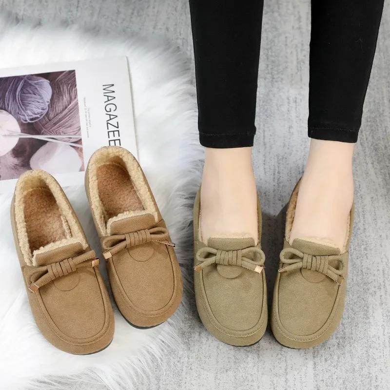 Cotton Shoes Women's 2024 Autumn and Winter New Fashionable One Foot Loafers with Plush Warm Flat Casual Cotton Shoes
