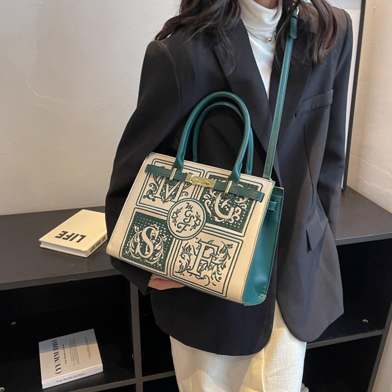 

Большая сумка Женская сумка большой вместимости Новая универсальная сумка через плечо Сумка-тоут зелёный